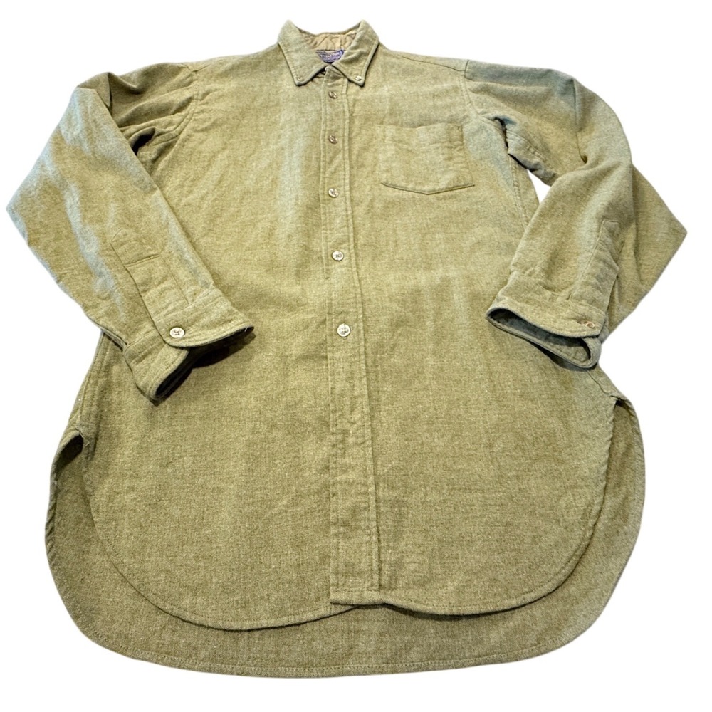 Pendleton Mens M Olive Green 100% Virgin Wool Button Down Shirt Curved Hem USA